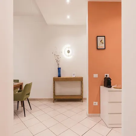 The Rent - Bright Three-bedroom Along The Tiber River רומא