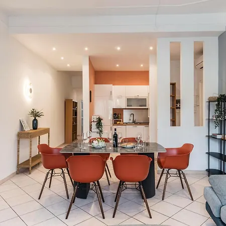 The Rent - Bright Three-bedroom Along The Tiber River Apartmán *