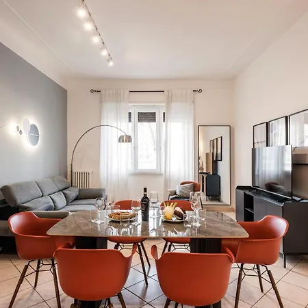 Apartmán The Rent - Bright Three-bedroom Along The Tiber River Řím
